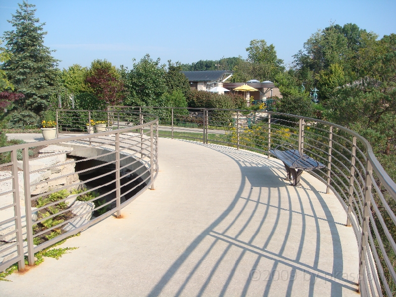 Western Michigan [2009] 200.JPG - Scenes from Frederik Meijer Gardens & Sculpture Park.